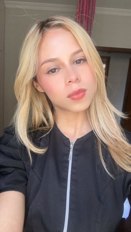 Casa de massagem Curitiba VIP lindas garotas todos os dias com Promo