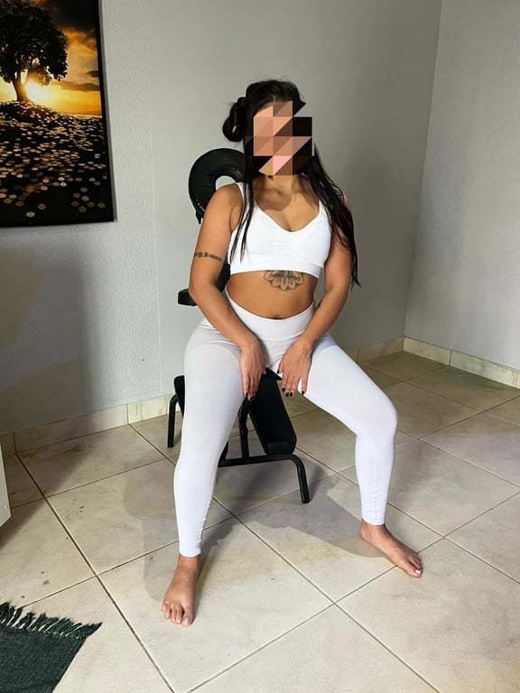 Suellen massagista sensual NUru! Massagem
