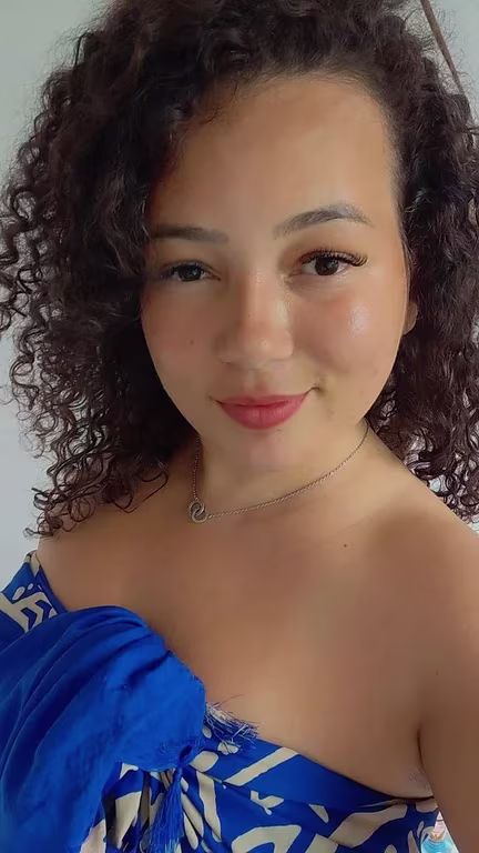 Viviane lopes Permita se um dia de relaxamento! Massagem sensual em
