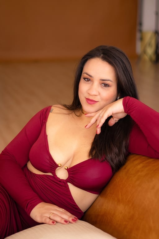 Agatha Massagem Sensual - Encantadora Tântrica 