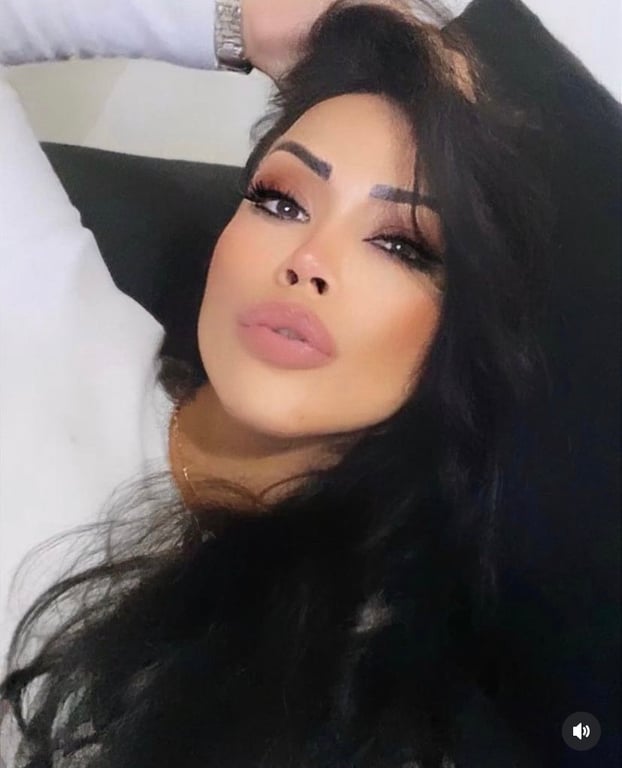 Cecília Terapeuta •Nuru Relaxante Tantrica e Vivências Massagem