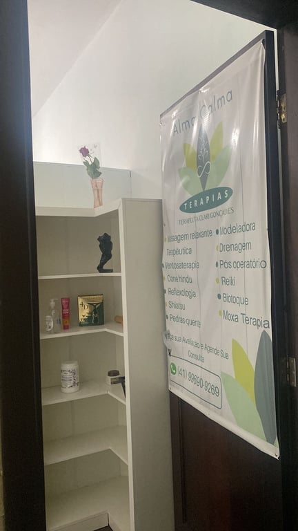 Massagens profissionais no Centro de Curitiba.