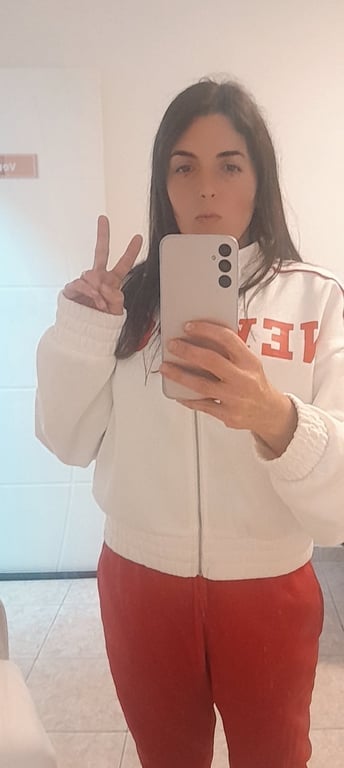 Dra. Mônica – Experiência Sensorial e Terapêutica de Alto Nível Massagem