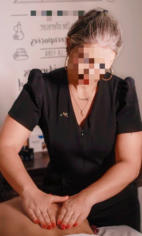 Mel- Massoterapeuta atenciososa recém chegada na cidade