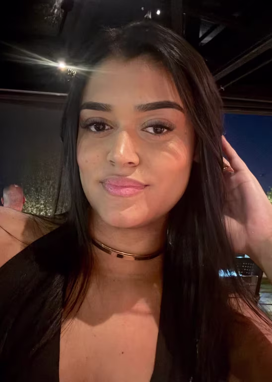 Terapeuta Cibele Nuru Premium Massagem sensual
