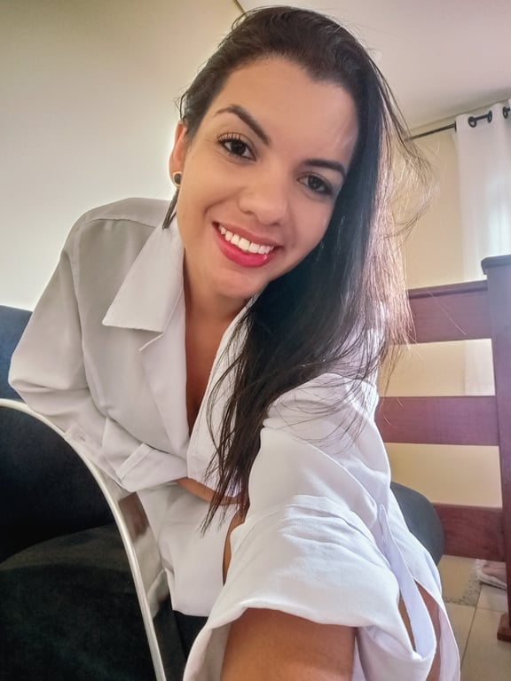 Terapeuta Lita atendimento é personalizado! Massagem tântrica