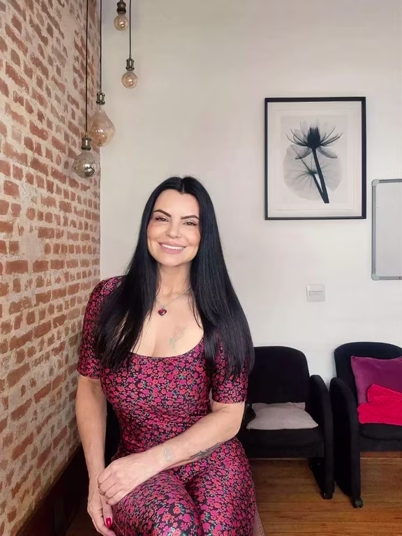 KAMALA | Yogini & Terapeuta Corporal