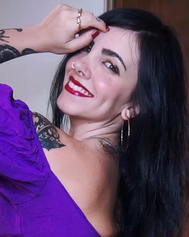 Lari Bhairavi | Terapeuta Corporal & Tântrica