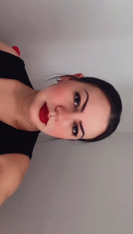Terapeuta Aline: MASSAGEM TÂNTRICA, NURU, RELAXANTE E LINGAM! Massagem nuru em