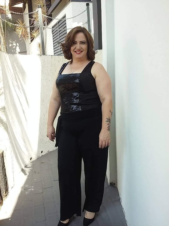 Vilma Massoterapeuta. Massagem,Carinho,Cuidado e Toques Especiais.