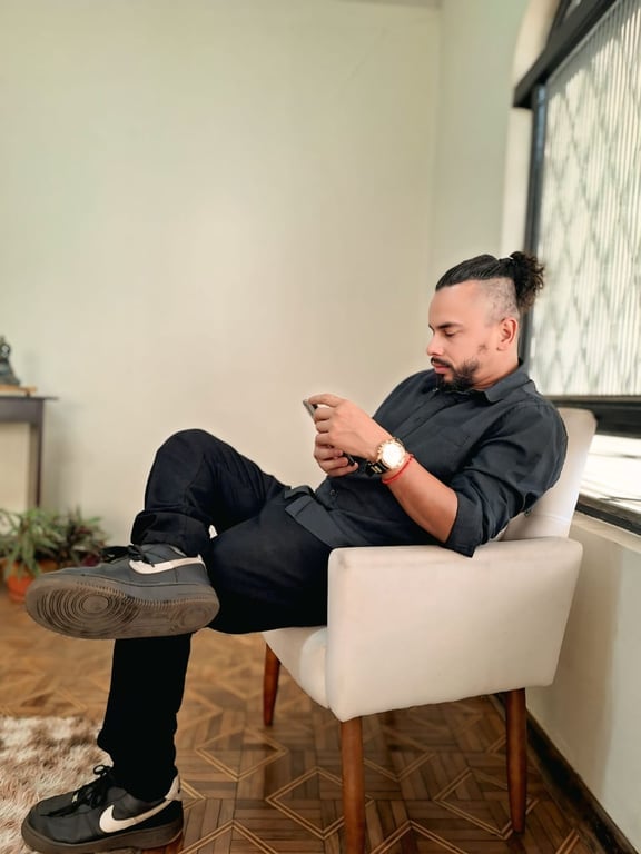 Prem Ashvin massoterapeuta tântrico 