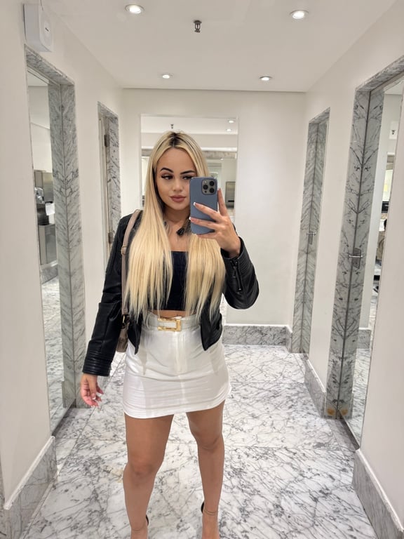 Jhenny Massagem sensual em