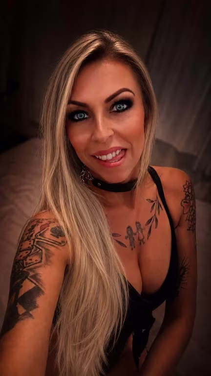 Paola Nunes Especialista em algumas técnicas de massagem Massagem