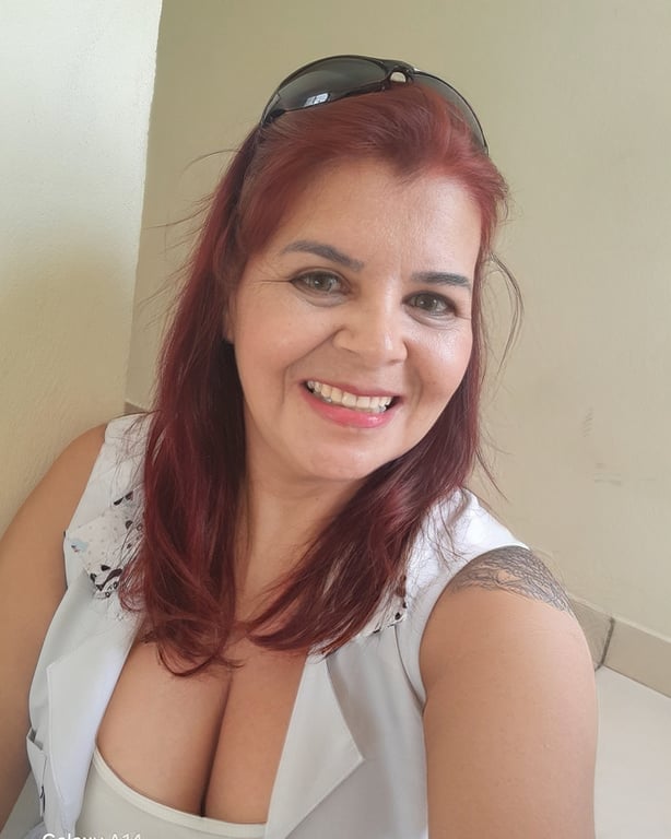 Espaço Vivência. Toque que acalma.Cuidado que transforma 