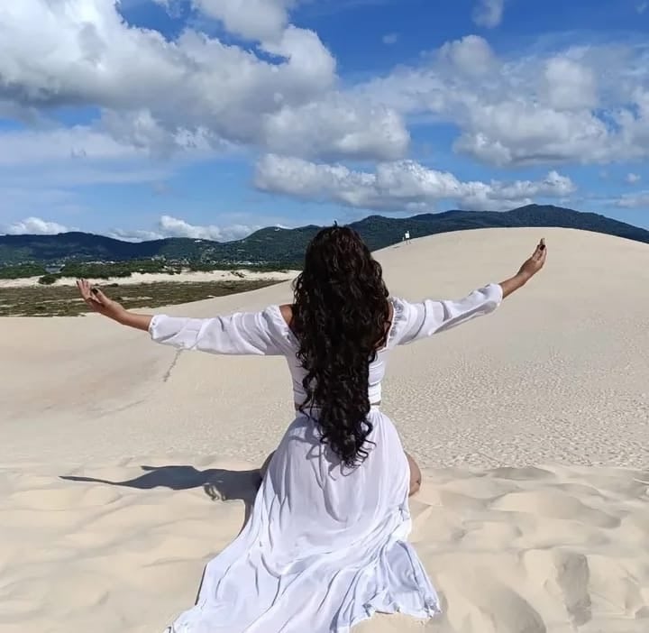 Taila Valença | Terapeuta Tântrica • Studio Tantra Massagem Taila Valença | Terapeuta Tântrica • Studio Tantra Massagem