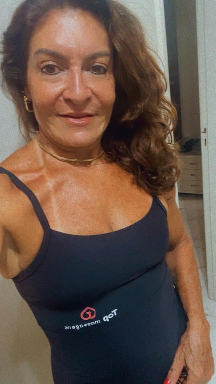 Lu - Massoterapeuta - Venha relaxar em minhas mãos