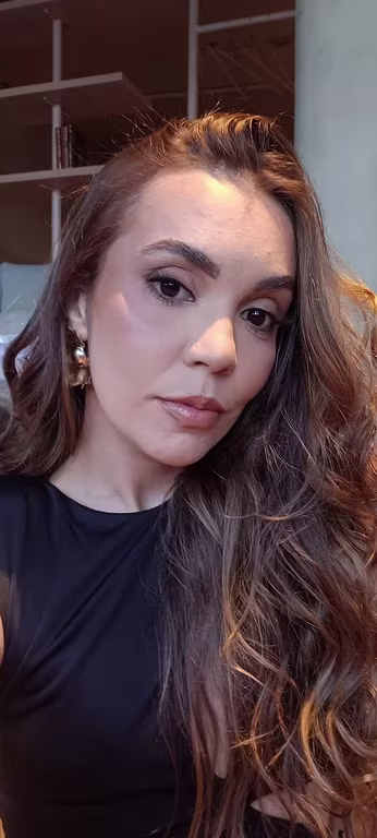 GEOVANA | O toque que vicia Massagem sensual em