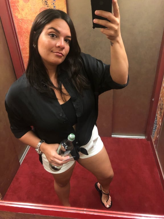 Rafaela Maya Massagem tântrica