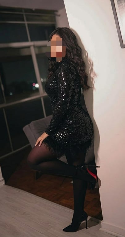 Terapeuta Eduarda especialista em Nuru Massagem sensual