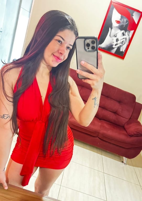 Larissa – Massagem Sensual e Relaxante - Finalização a sua escolha