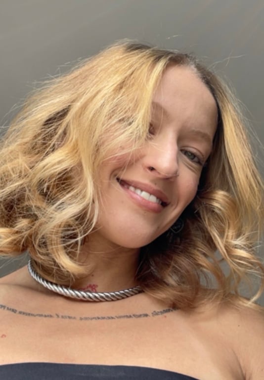 Clara - Terapia Corporal | Reconexão | Relaxamento Profundo