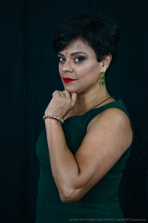 Radhani Massoterapeuta - Massagem Relaxante e Tântrica 