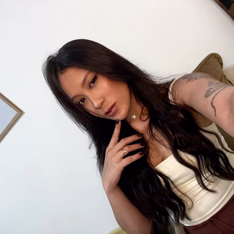 Lua Bianca Relaxamento, conforto e conexão em um ambiente exclusivo. Massagem