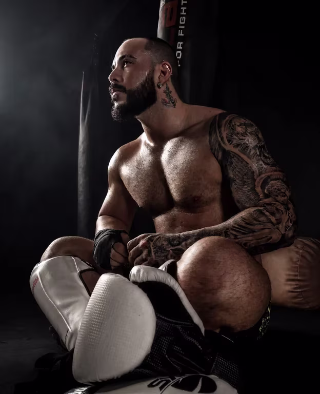 Noah massoterapeuta tântrico Massagem