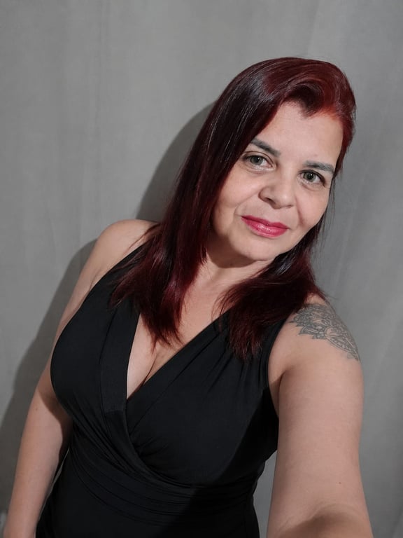 Valeriah Terapeuta Corporal massagem relaxante