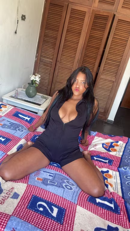 Bia Soares Massoterapeuta Massagem tântrica