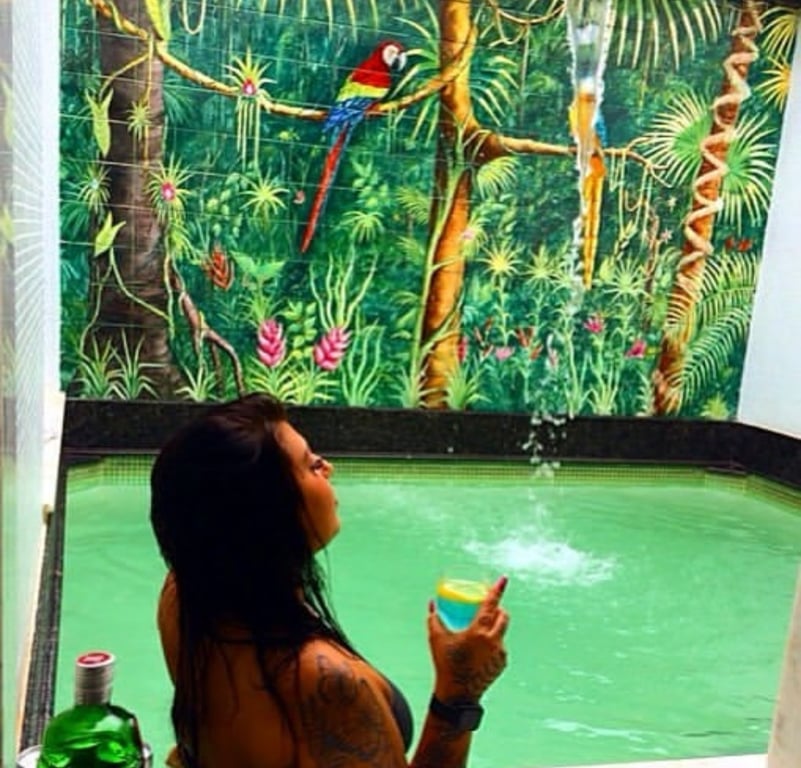 Amanda Massoterapeuta - Massagem Tântrica, e Mix