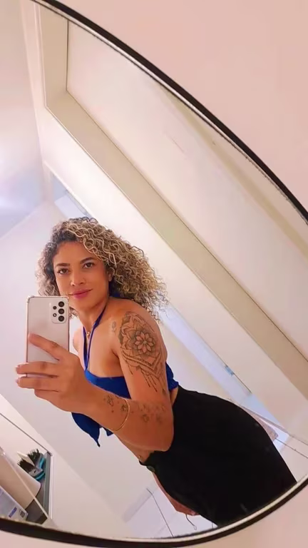 Kati Terapeuta Sensorial • Conexão & Êxtase • Massagem