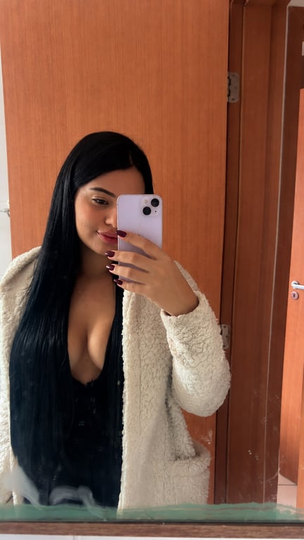 terapeuta Massagista profissional pronta pra te trazer relaxamento Massagista profissional pronta pra te trazer relaxamento