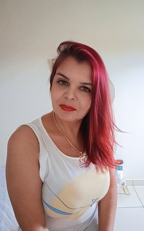 terapeuta Valeriah Terapeuta Corporal massagem relaxante Valeriah Terapeuta Corporal massagem relaxante