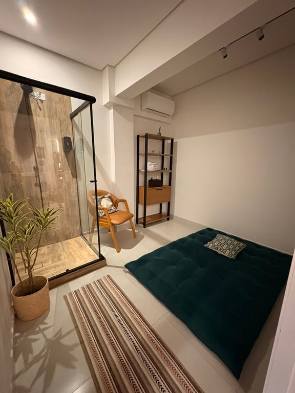 Gabi - Massagem Profissional - Terapias com certificação. Massagem