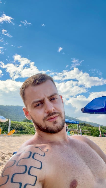 Tales Maggio - sensual / nuru / tântrica / vivência/ shibari 