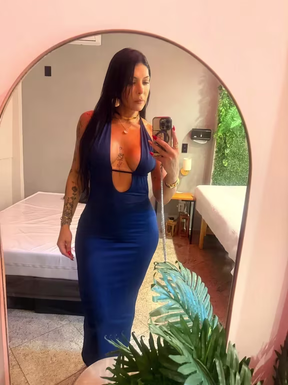Chiara Venturi,charme, presença e discrição. Te aguardo ! Massagista em