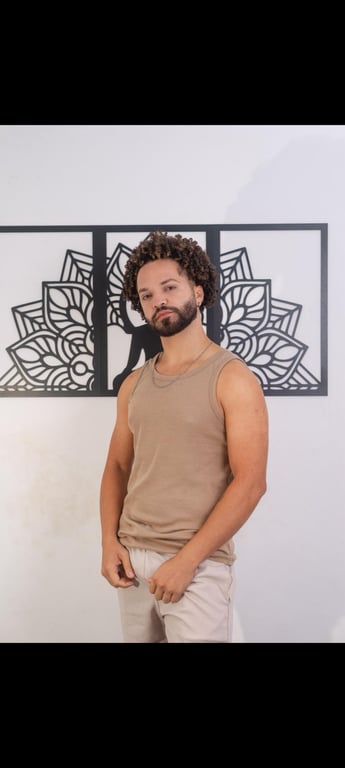 terapeuta Massagens Eróticas com Michel – Uma Experiência Incomparável Massagens Eróticas com Michel – Uma Experiência Incomparável