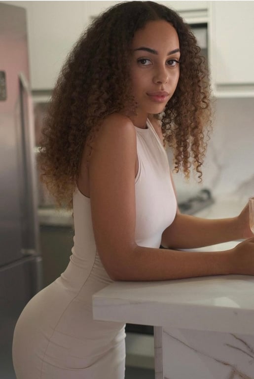 Cristine Massoterapeuta - Nuru+Vivencia