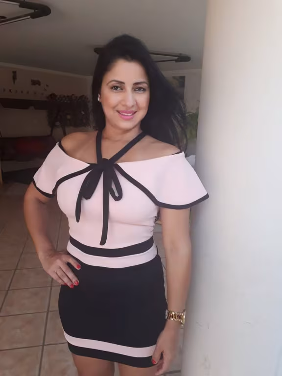 Priscila Terapeuta. Vim passar uns dias... Na cidade Massagem nuru