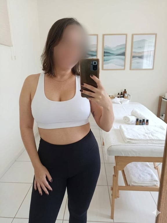 Gisele Você merece essa pausa Massagem Gisele Você merece essa pausa Massagem