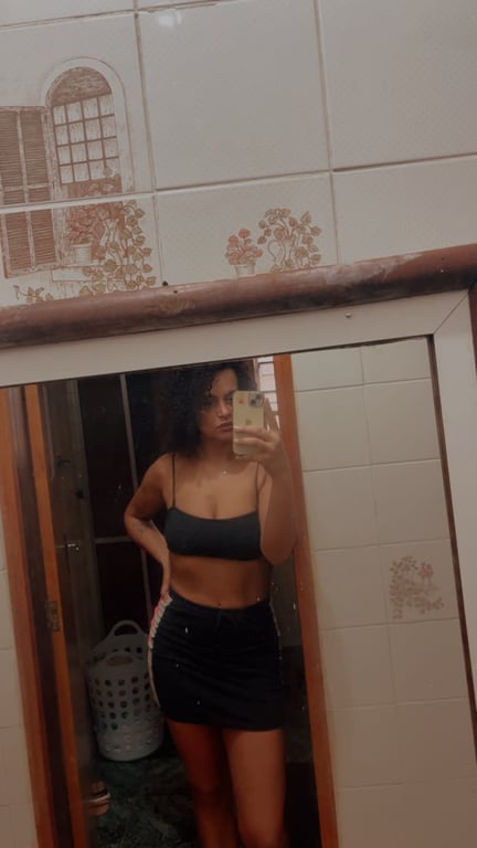 Mayara Massagem Mayara Massagem