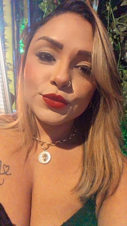 Giulia Campos massagens relaxantes e sensuais/ novidades em Guarulhos Massagem nuru em