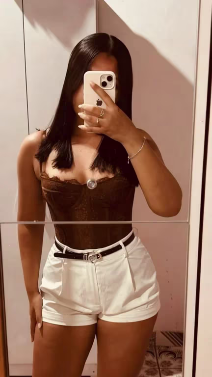 Julia – Massagem relaxante e sensuais