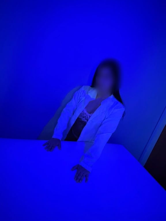 Suellen massagista sensual NUru! Massagem