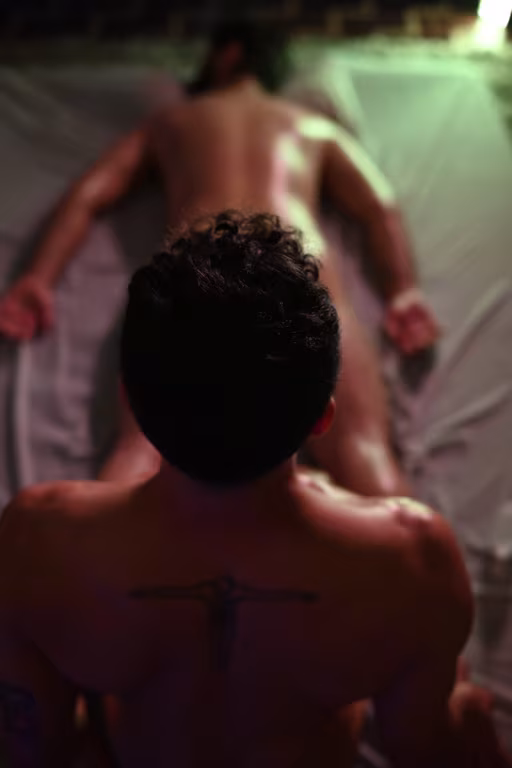 Diego terapeuta tântrico | Acolhimento e conforto que vc merece Massagem nuru