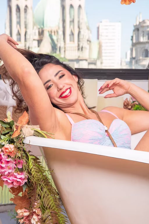 Shananda Prem Especialista em Massagem Tântrica Sensual e Nuru