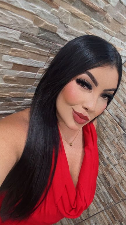 Sofía massagem com Finalização