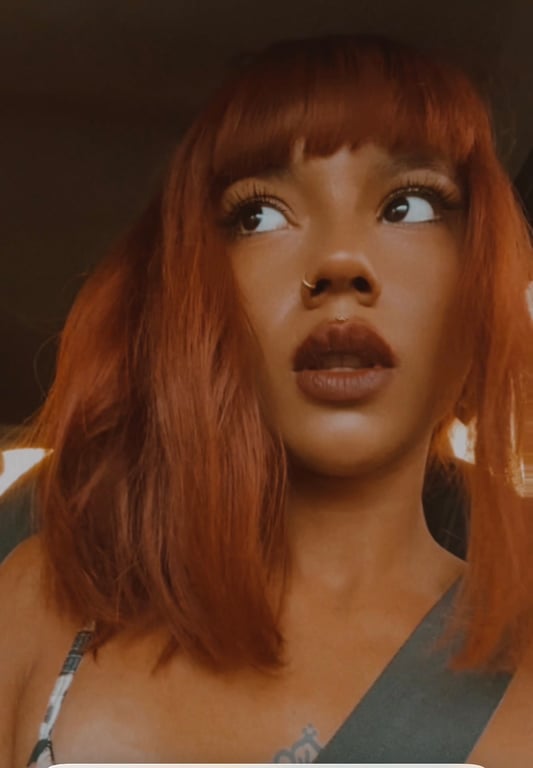 • Mayah • Massoterapeuta 