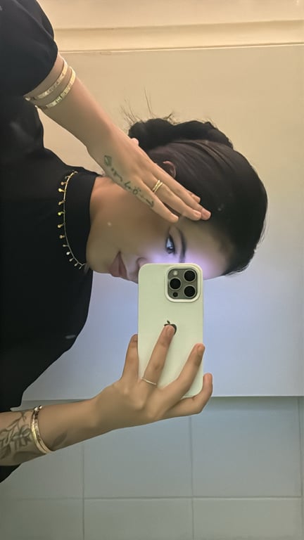 Ana Massoterapeuta - Massagem Relaxante, Sensual e Nuru